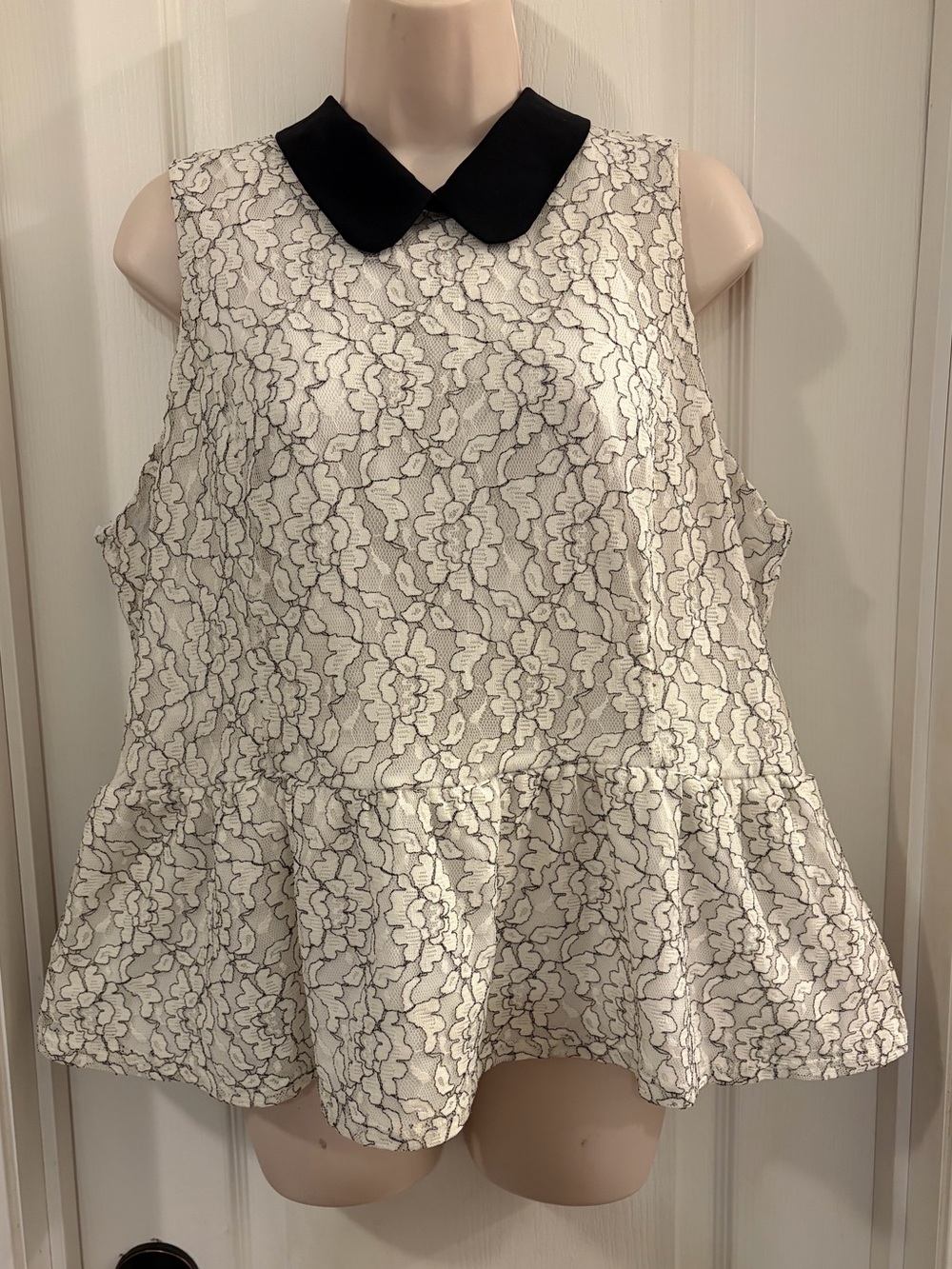Elle White Lace Peplum Tank with Black Peter Pan Collar